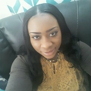 Meet your Posher, Tomara